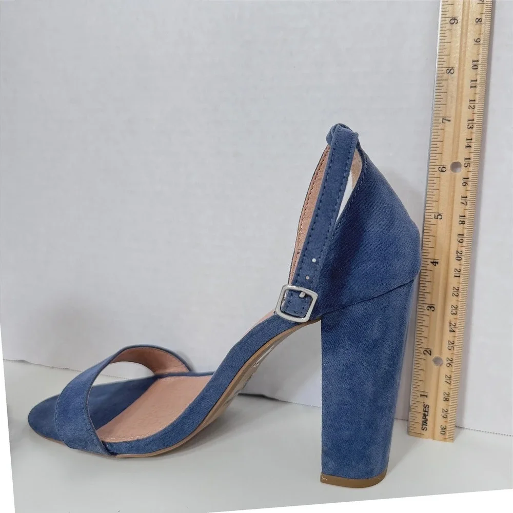 Charlotte Russe Prom Chic Block Heel Ankle Strap Sandals Womens Size 8 Blue Shoe